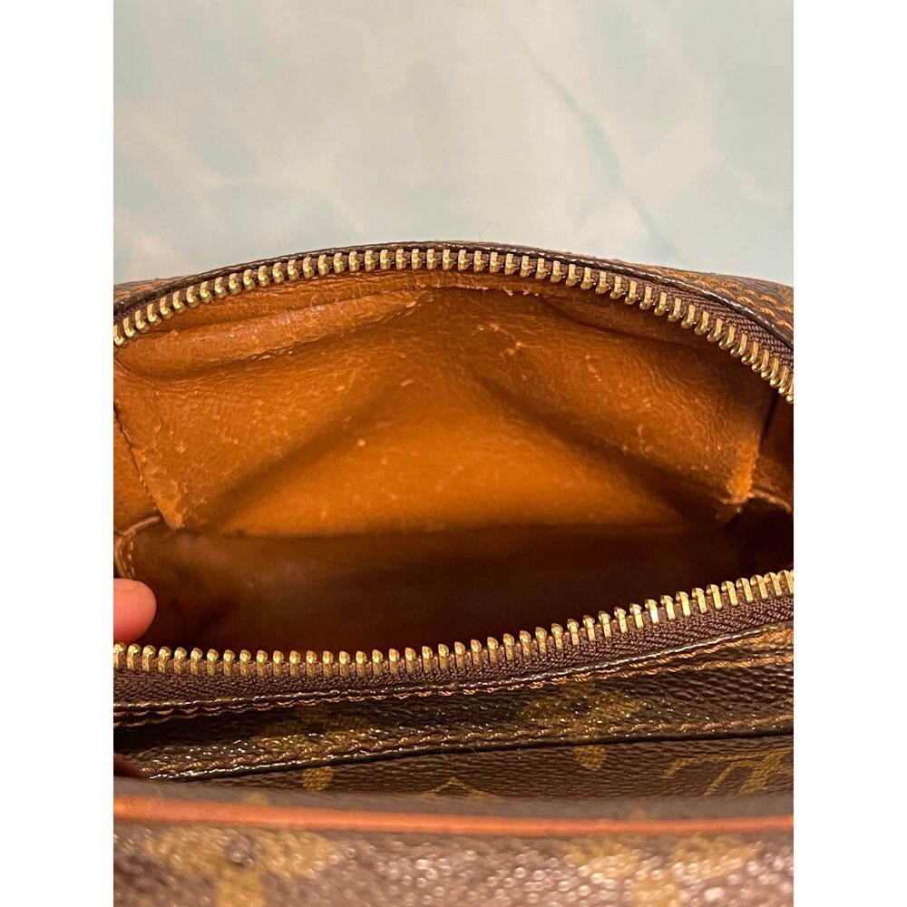 Auth Vintage Louis Vuitton Monogram Mini Amazone Crossbody Bag - Picture 13 of 16